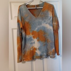 Last Tango Womens Size S (Oversized) Super Soft Tie Dye V-Neck Made In USA Top